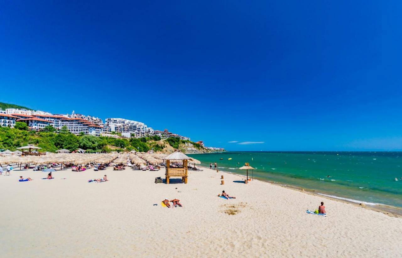 Marina Bay 22 Apartment Sveti Vlas Eksteriør bilde