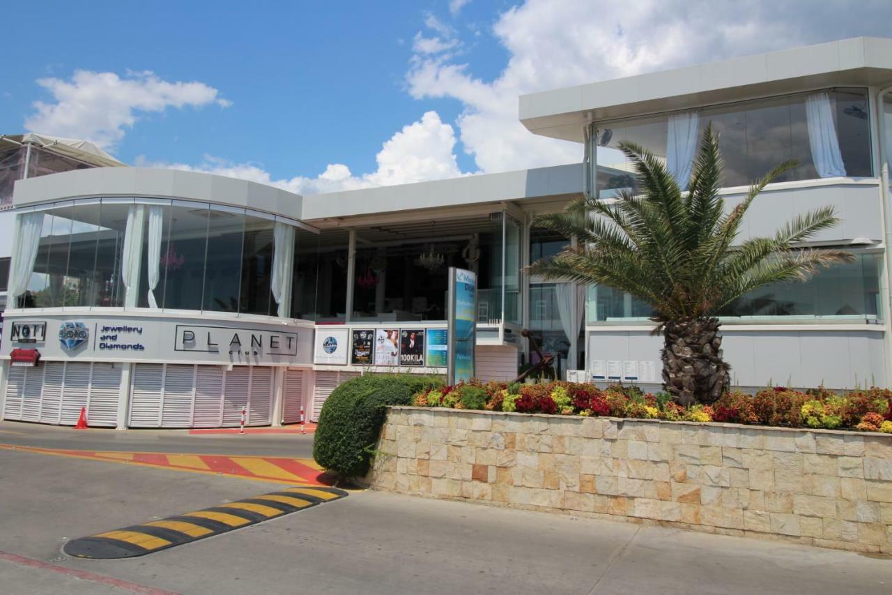 Marina Bay 22 Apartment Sveti Vlas Eksteriør bilde
